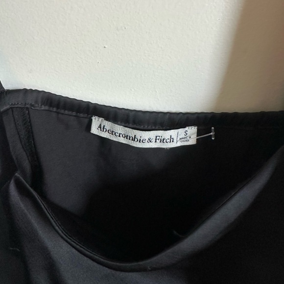 Abercrombie & Fitch Black Draped Sleeveless Tank Top - Picture 4 of 4